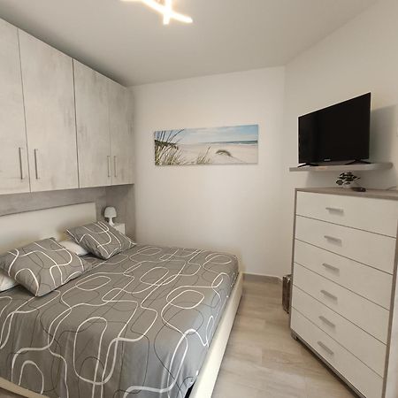 Coquet 2 Pieces Entierement Renove Et Climatise Appartement Cannes Buitenkant foto