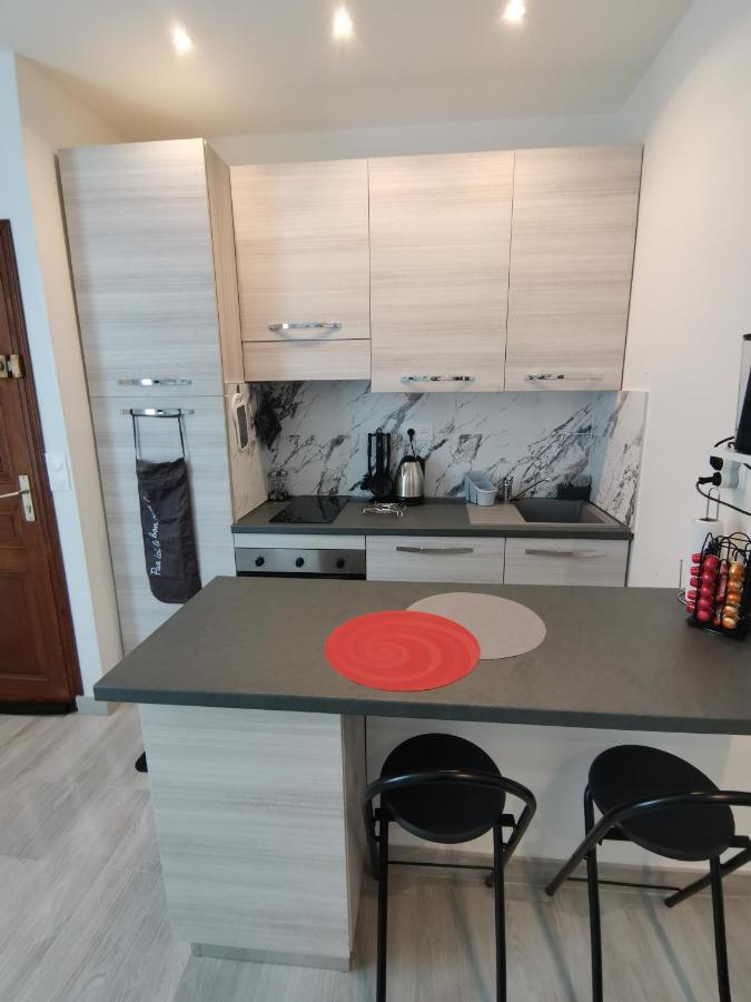 Coquet 2 Pieces Entierement Renove Et Climatise Appartement Cannes Buitenkant foto
