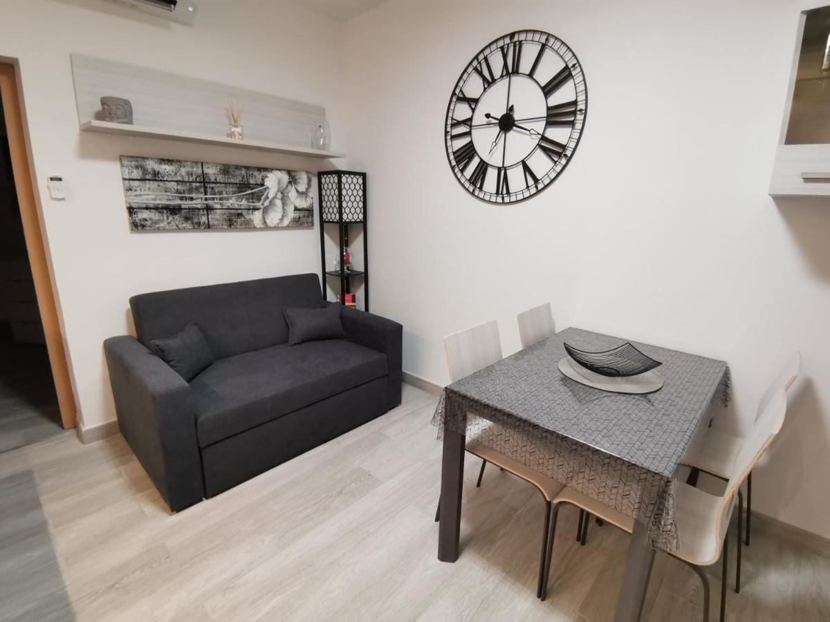 Coquet 2 Pieces Entierement Renove Et Climatise Appartement Cannes Buitenkant foto